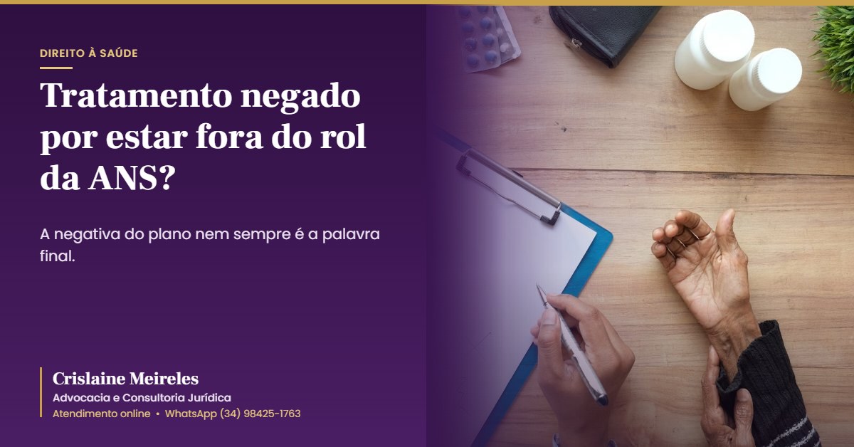 Tratamento fora do rol da ANS: médico preenchendo prescrição